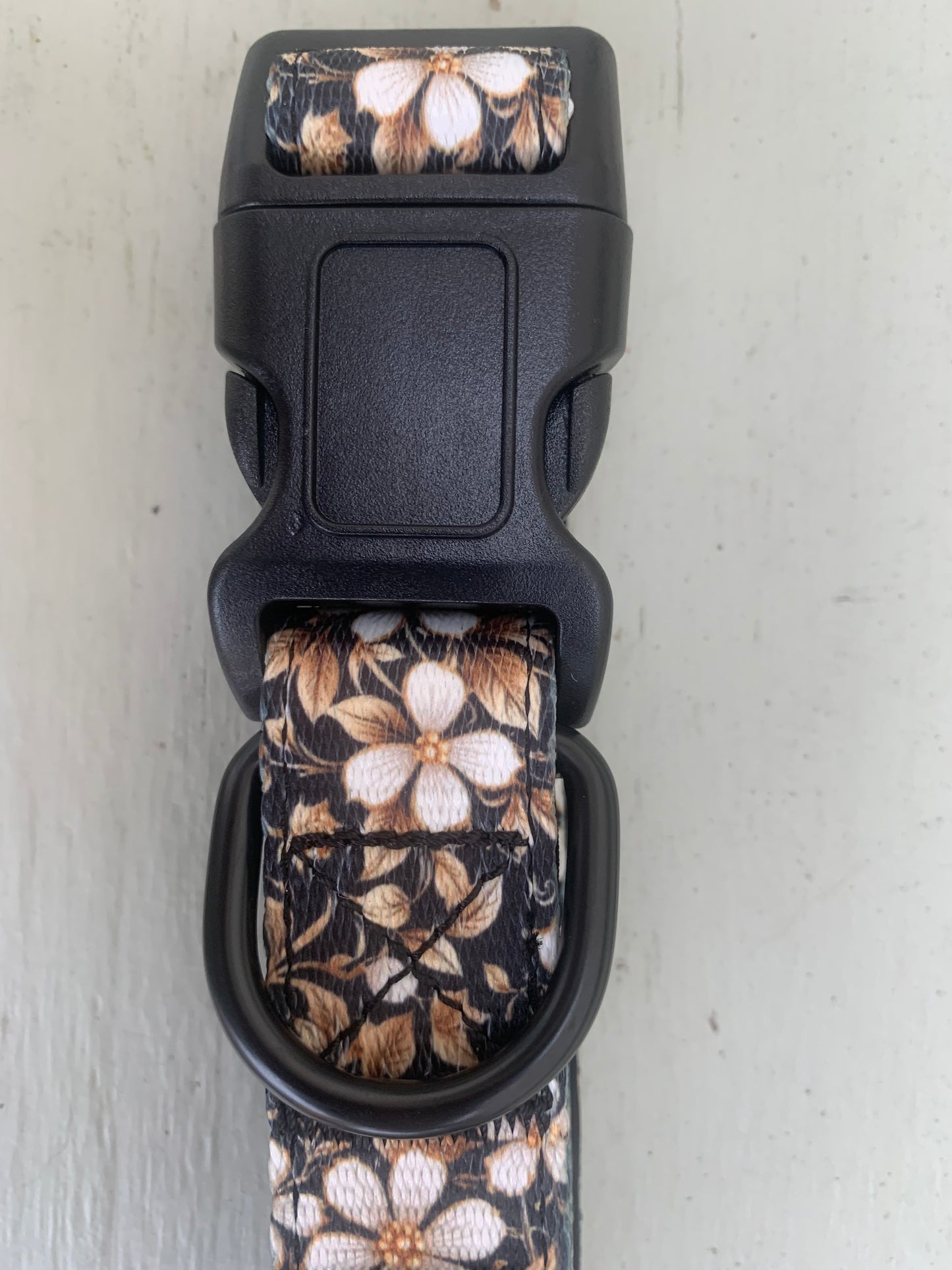 Black & Gold Floral Collar
