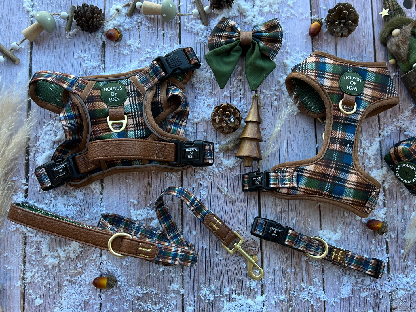 Oak Forest Plaid Poo Bag / Treat Holder