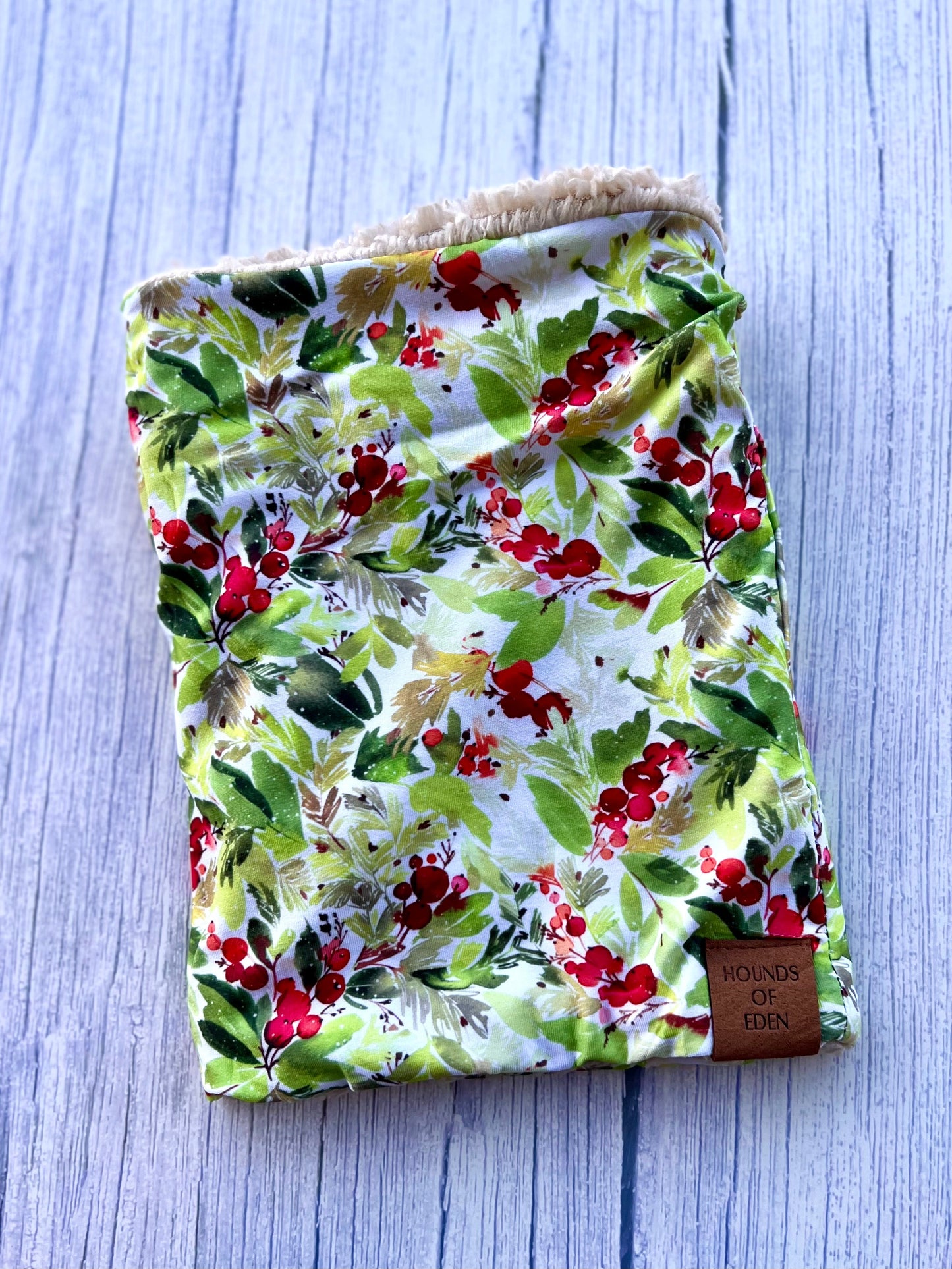 Winter Spruce & Berries Snood