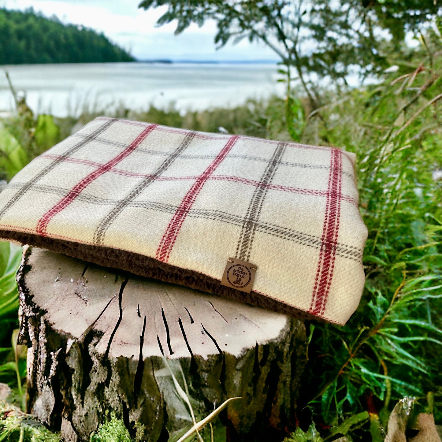 Regular Luxury Handcrafted Knighthayes Cream/red/grey check Dog/pet Blanket