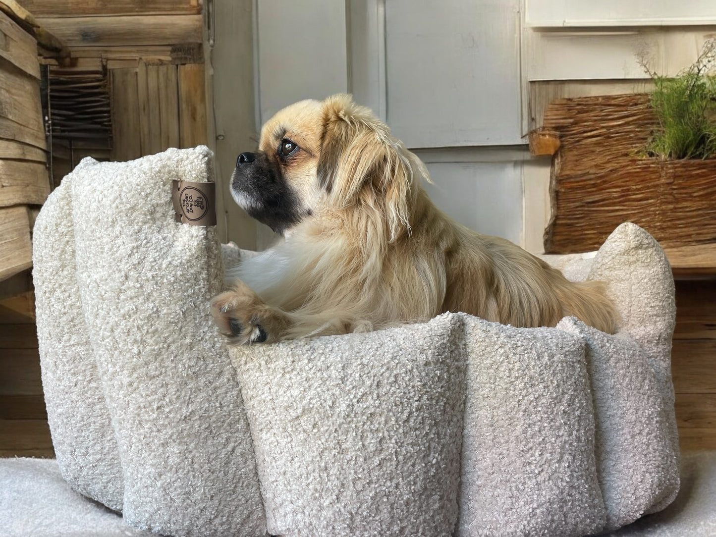 Luxury Handmade Boucle Pocket Sided Dog/cat/pet Bed with removable cushion