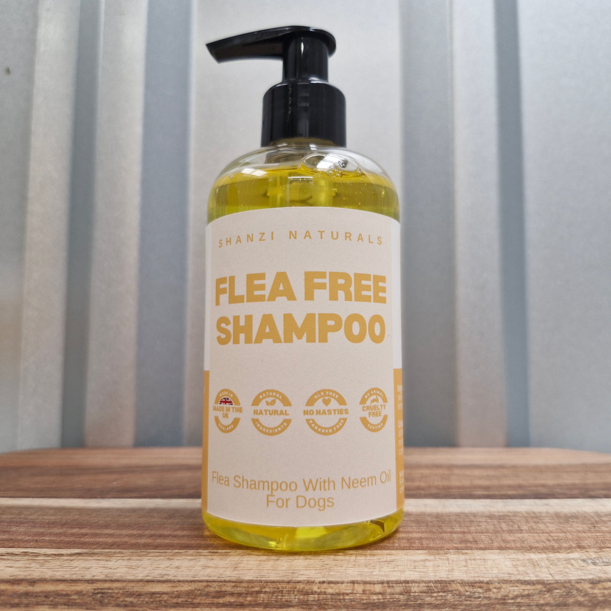 Shampooing Anti-Puces pour Chiens - À l'Huile de Neem - 250ml